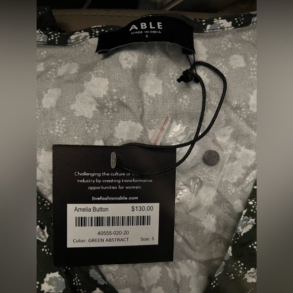 ❌SOLD❌NWT Able Amelia Button Down Dress - Green Floral - Small - Picture 6 of 6